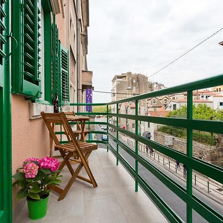 Central Pearl By Nono Ban Rooms Split Exterior foto