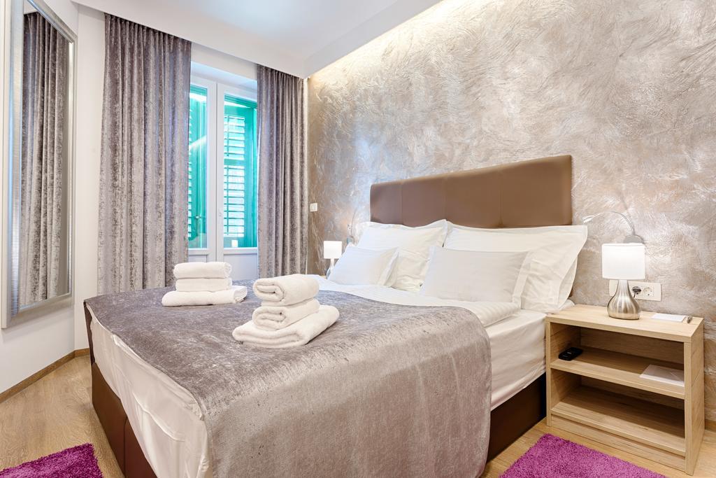 Central Pearl By Nono Ban Rooms Split Exterior foto