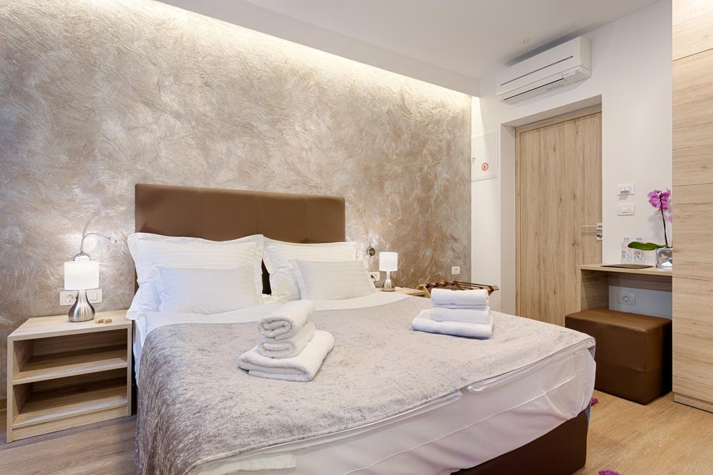 Central Pearl By Nono Ban Rooms Split Exterior foto