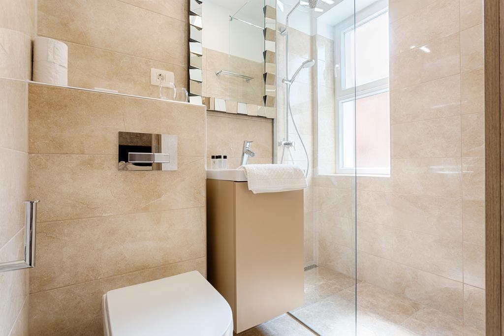 Central Pearl By Nono Ban Rooms Split Exterior foto